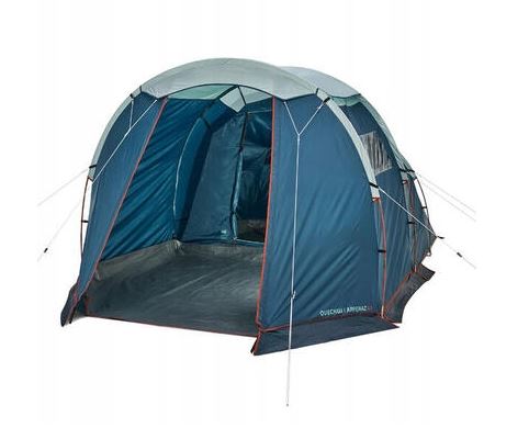 QueA camping tent for 4 people, 445x240cm