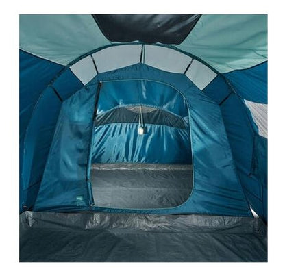 QueA camping tent for 4 people, 445x240cm